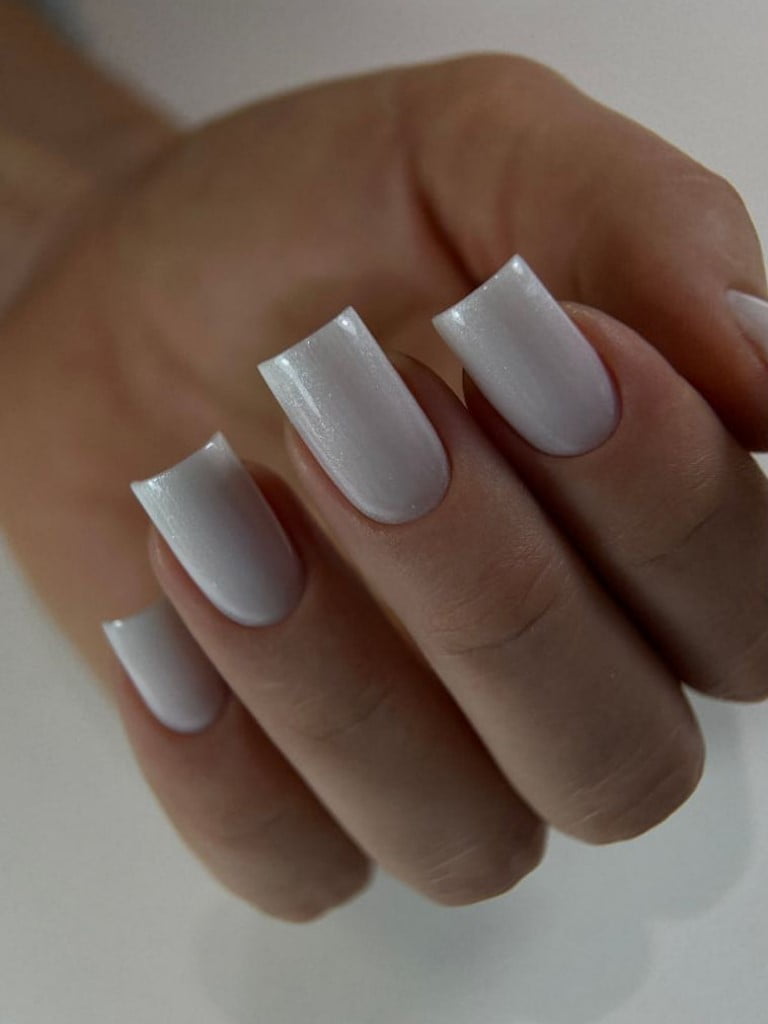 Наращивание ногтей