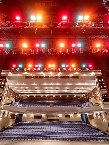 Билеты на спектакль «Под небом Парижа»