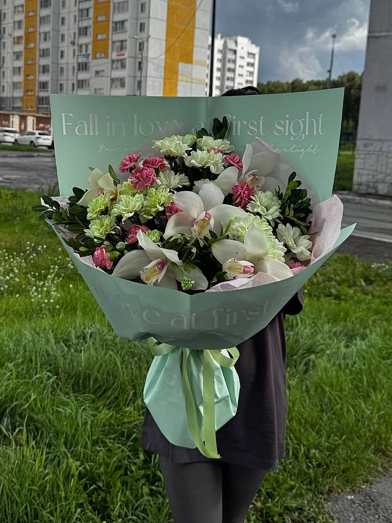 Готовые букеты