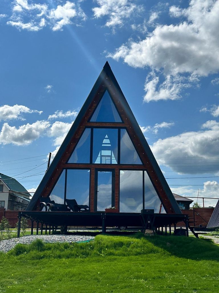 Аренда коттеджа «Космос» для 2 человек