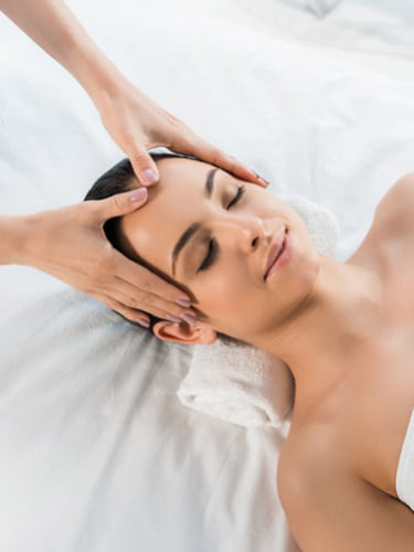 Ультразвуковая чистка лица