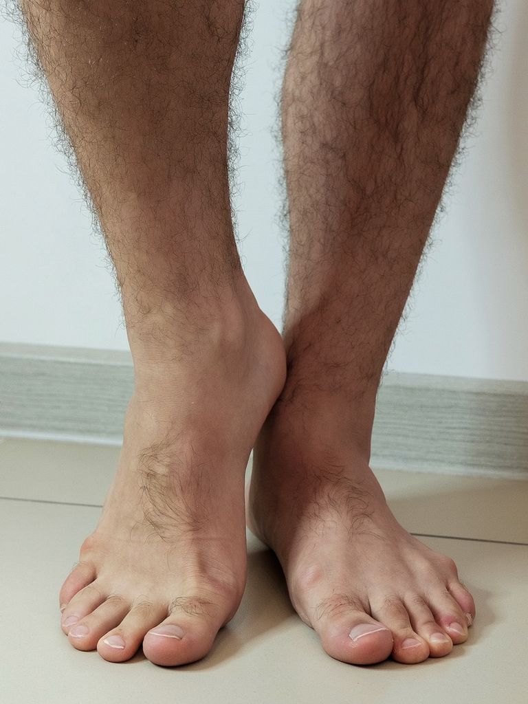 Мужской подологический педикюр