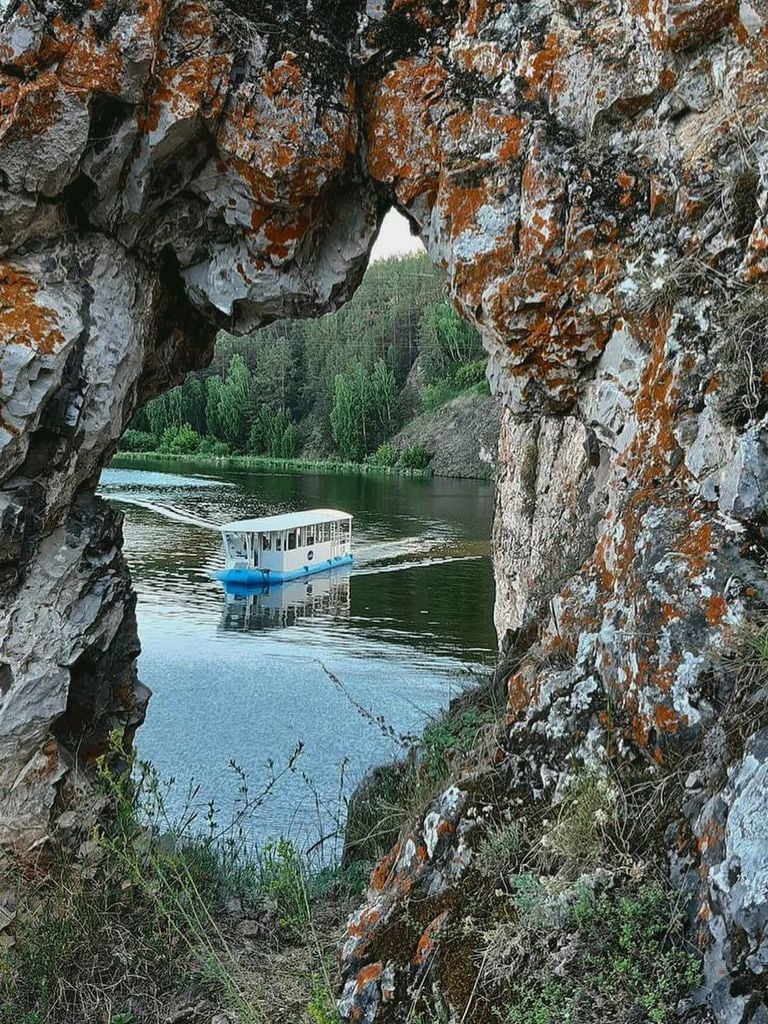 Экскурсия на кораблике «Марьины слезы», 3 ч.