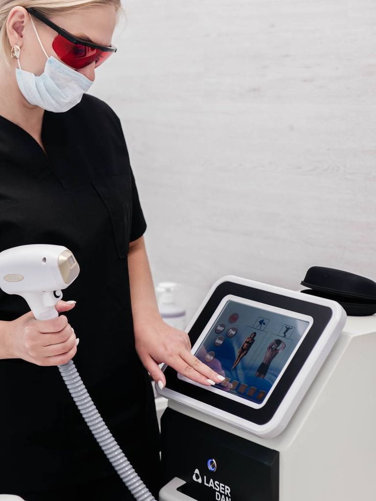 Комплекс лазерной эпиляции №1