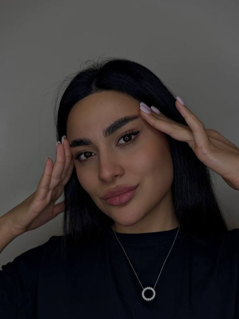 Оформление бровей