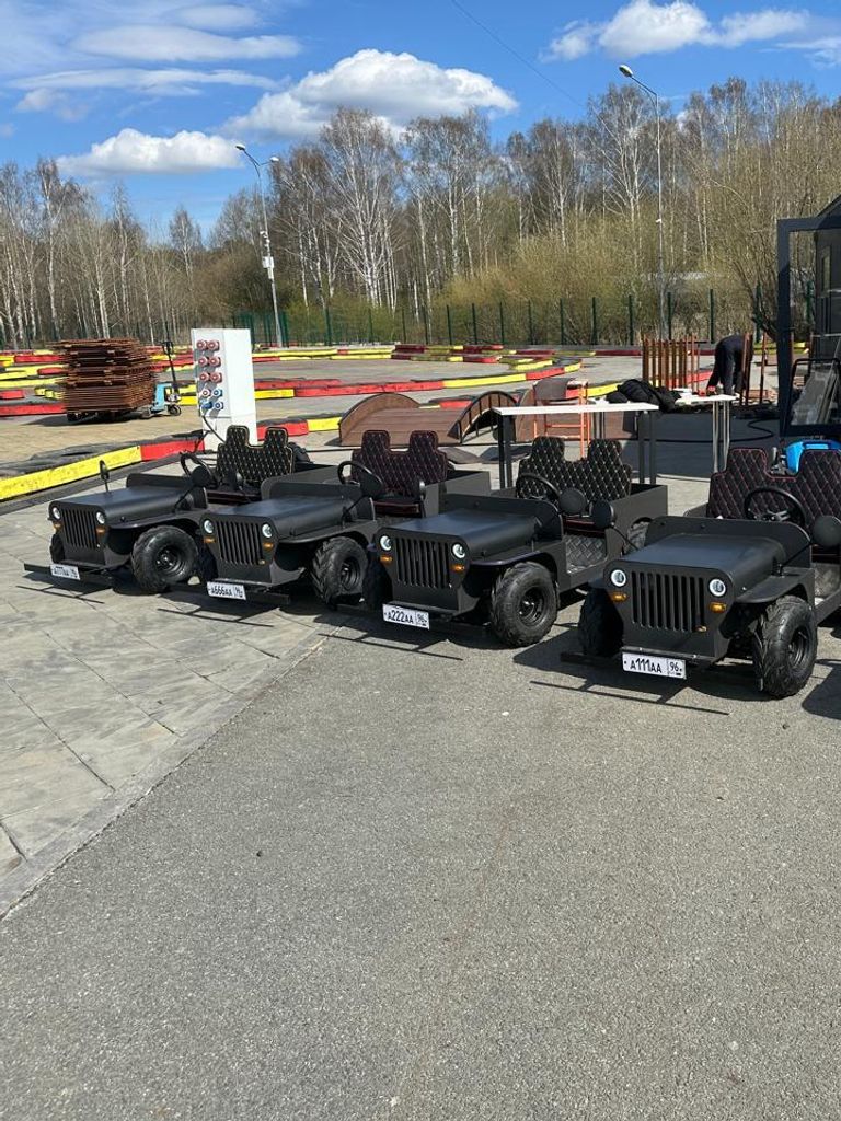 Катание на электромобиле