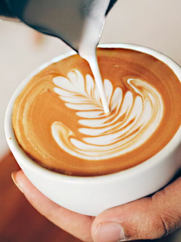 Классический кофе без ограничения суммы чека.