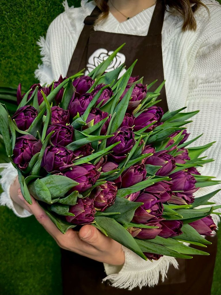 Предзаказ на пионовидные тюльпаны к 8 марта