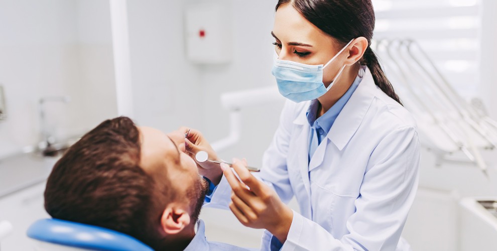 на профессиональную гигиену полости рта (УЗ-чистка + Air Flow)