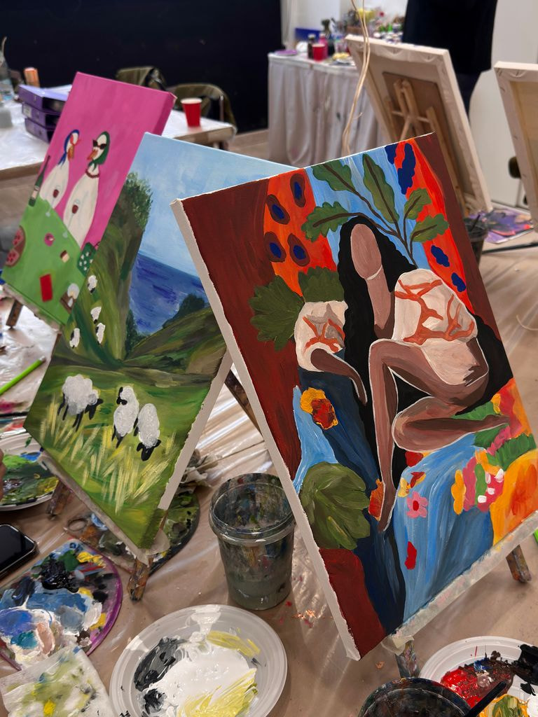 Мастер-класс по рисованию на выбор (сюжет L)