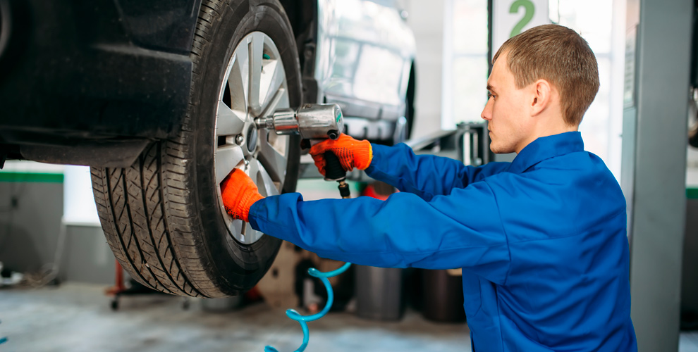 на ремонт прокола колеса автомобиля жгутом