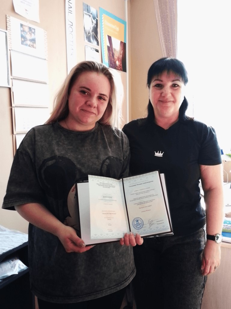 Обучение мастеров по ламинированию ресниц и бровей