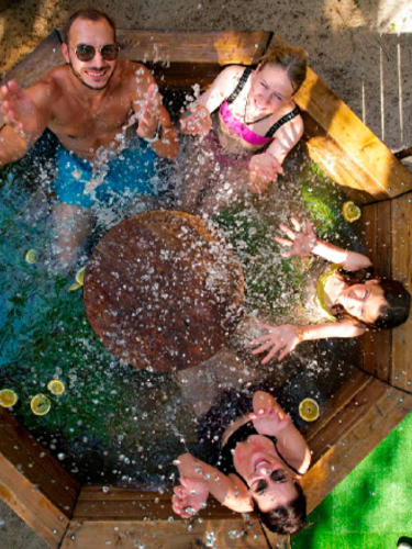 Проживание в апартаментах для 2-4 человек с Вс по Чт