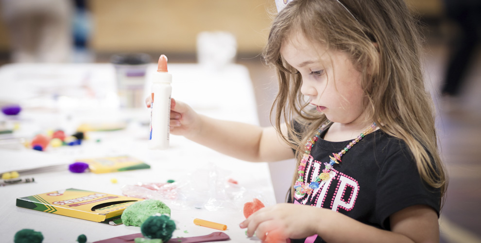 на групповой мастер-класс по созданию мозаики из стекла, 1,5 ч.