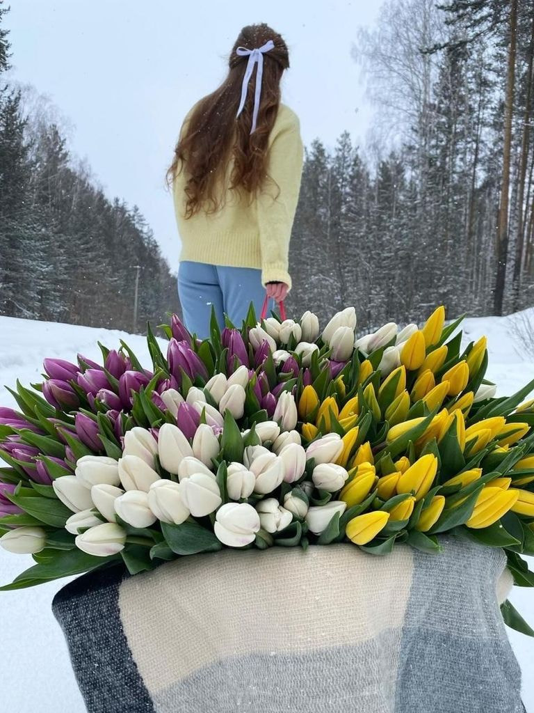 Предзаказ на тюльпаны к 8 марта