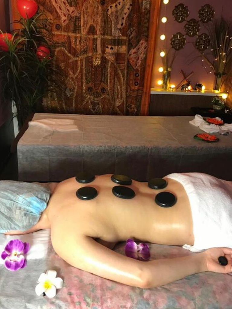 Стоун-массаж горячими базальтовыми камнями