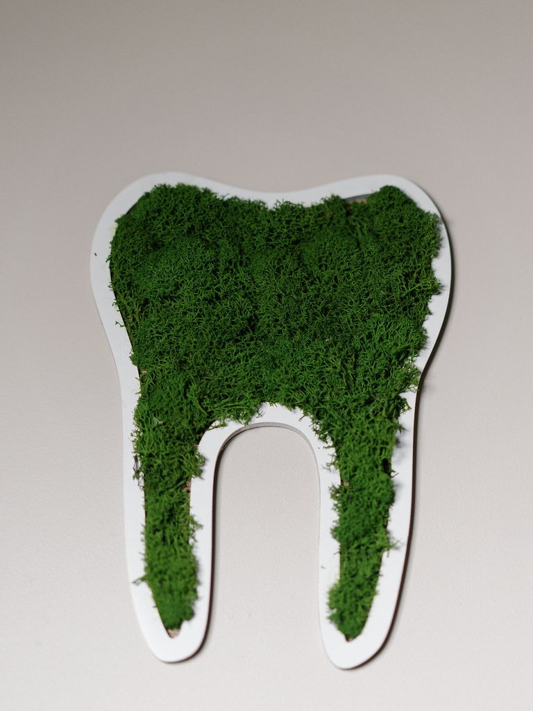 Удаление зуба