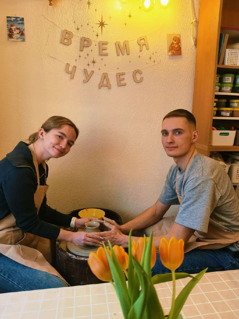 Свидание с гончарным кругом и ручной лепкой