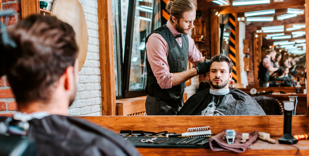 на моделирование бороды и усов