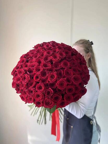 Букет из 101 розы