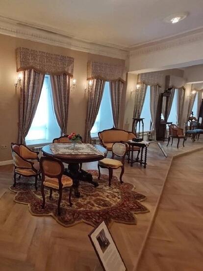 Билеты на выставку «Дом Покровского» + «Очарование красоты»